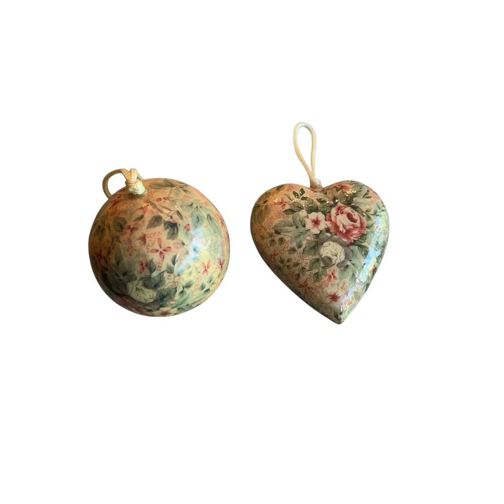 Napco Set 2‎ Paper Mache Decoupage Christmas Ornament Victorian Flowers 3-4 "
